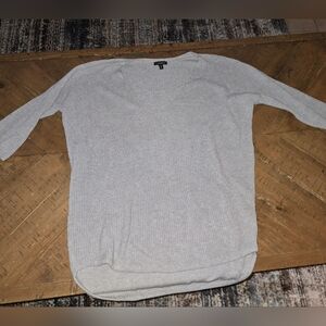 Express Gray V-Neck Sweater Timeless Knit Design